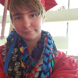 Meet your Posher, Leah